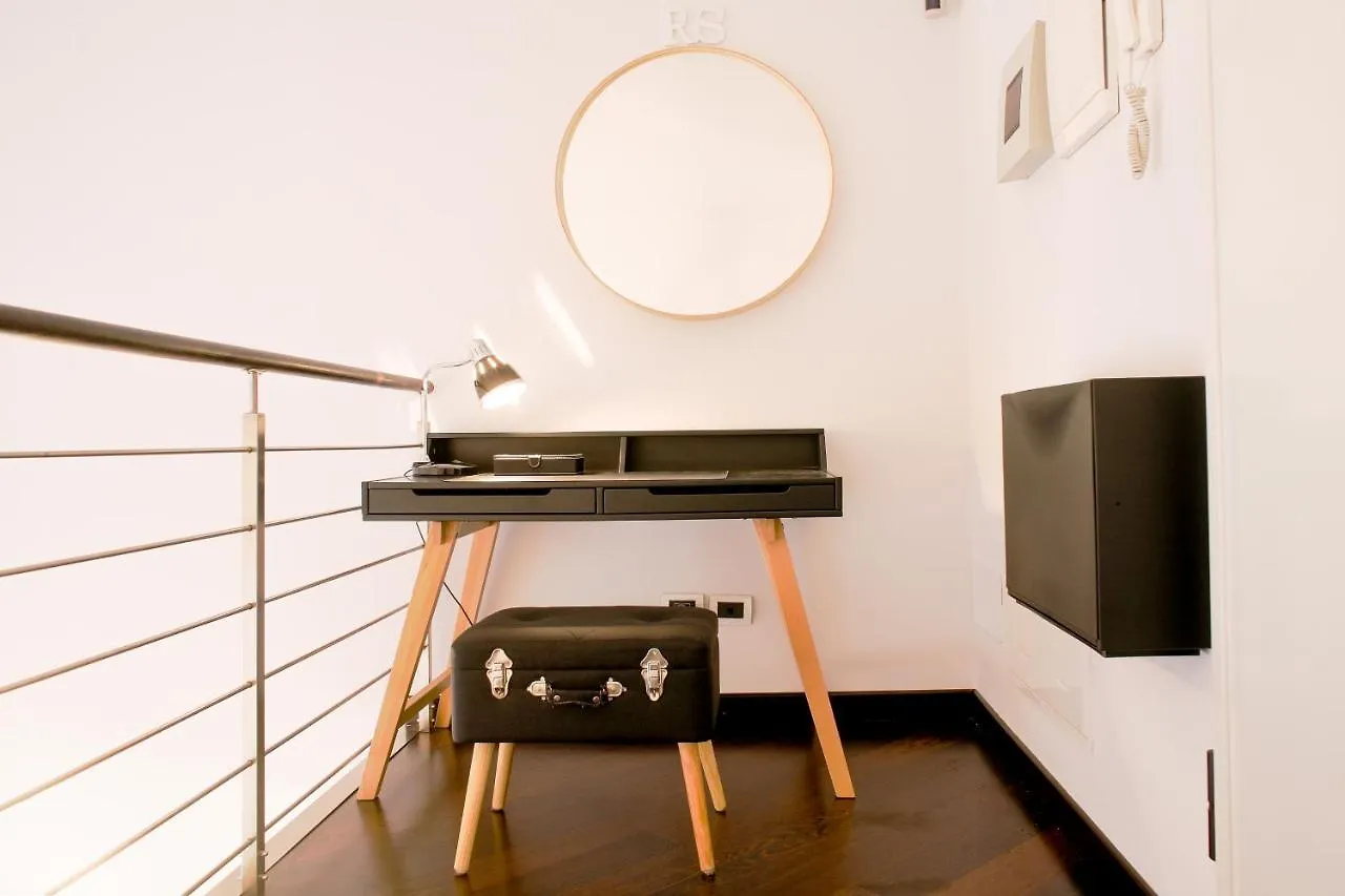 Apartment Bnbutler - Bergonzoli - Modern And Bright Near Central Station Milan