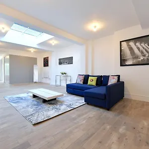 Fabulous Duplex In Dalston Junction Apartment London